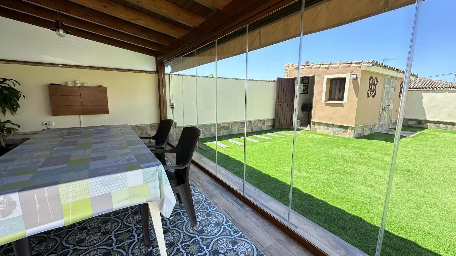 Apartment Apartamentos Chiclana Chalet Carboneros Chiclana de la Frontera
